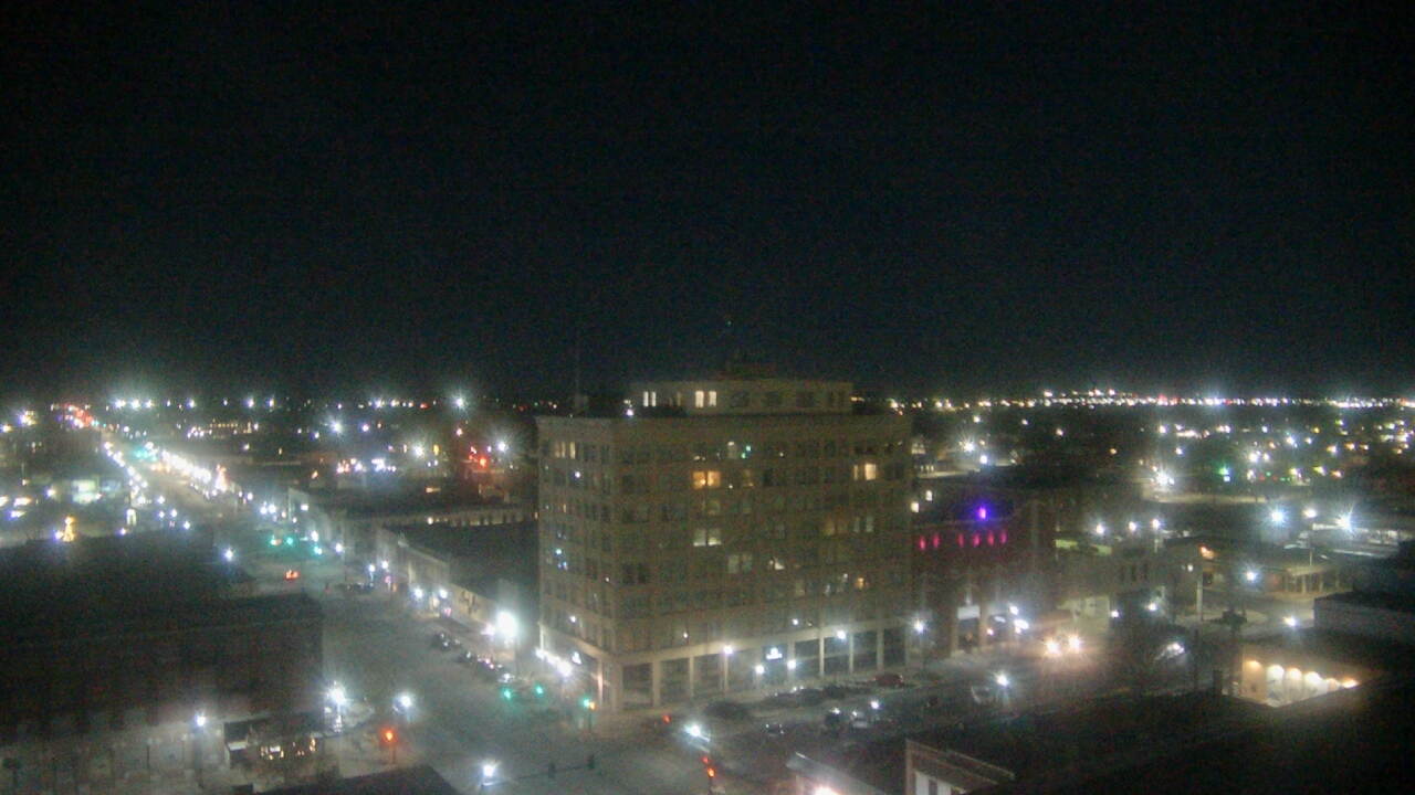 Thumbnail for current weather camera view from First National Bank-Hutchinson in Hutchinson, Kansas