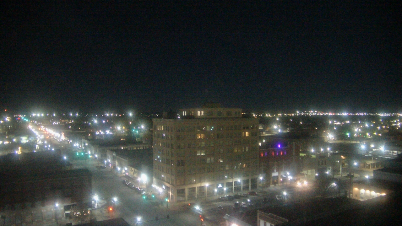 Thumbnail for current weather camera view from First National Bank-Hutchinson in Hutchinson, Kansas