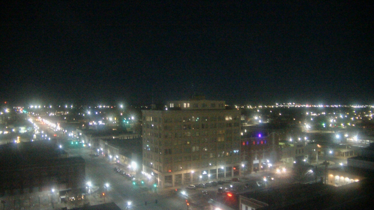 Thumbnail for current weather camera view from First National Bank-Hutchinson in Hutchinson, Kansas