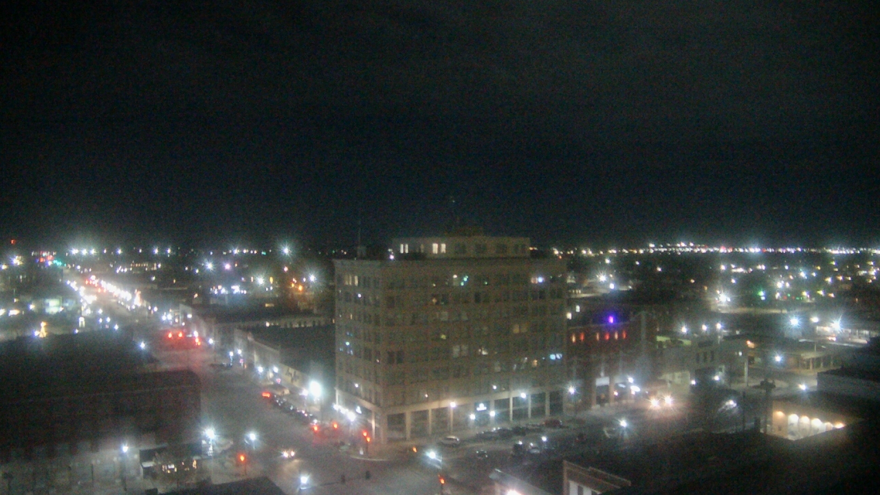 Thumbnail for current weather camera view from First National Bank-Hutchinson in Hutchinson, Kansas