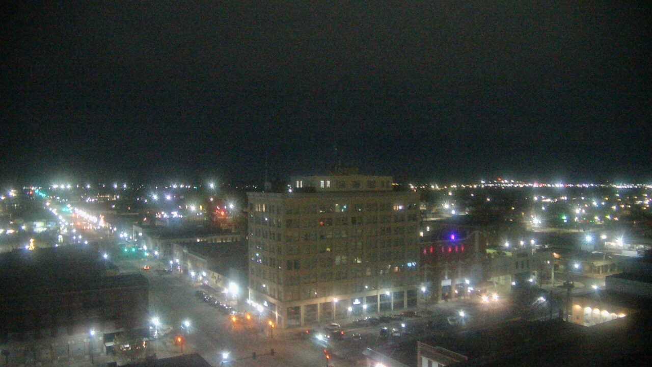 Thumbnail for current weather camera view from First National Bank-Hutchinson in Hutchinson, Kansas
