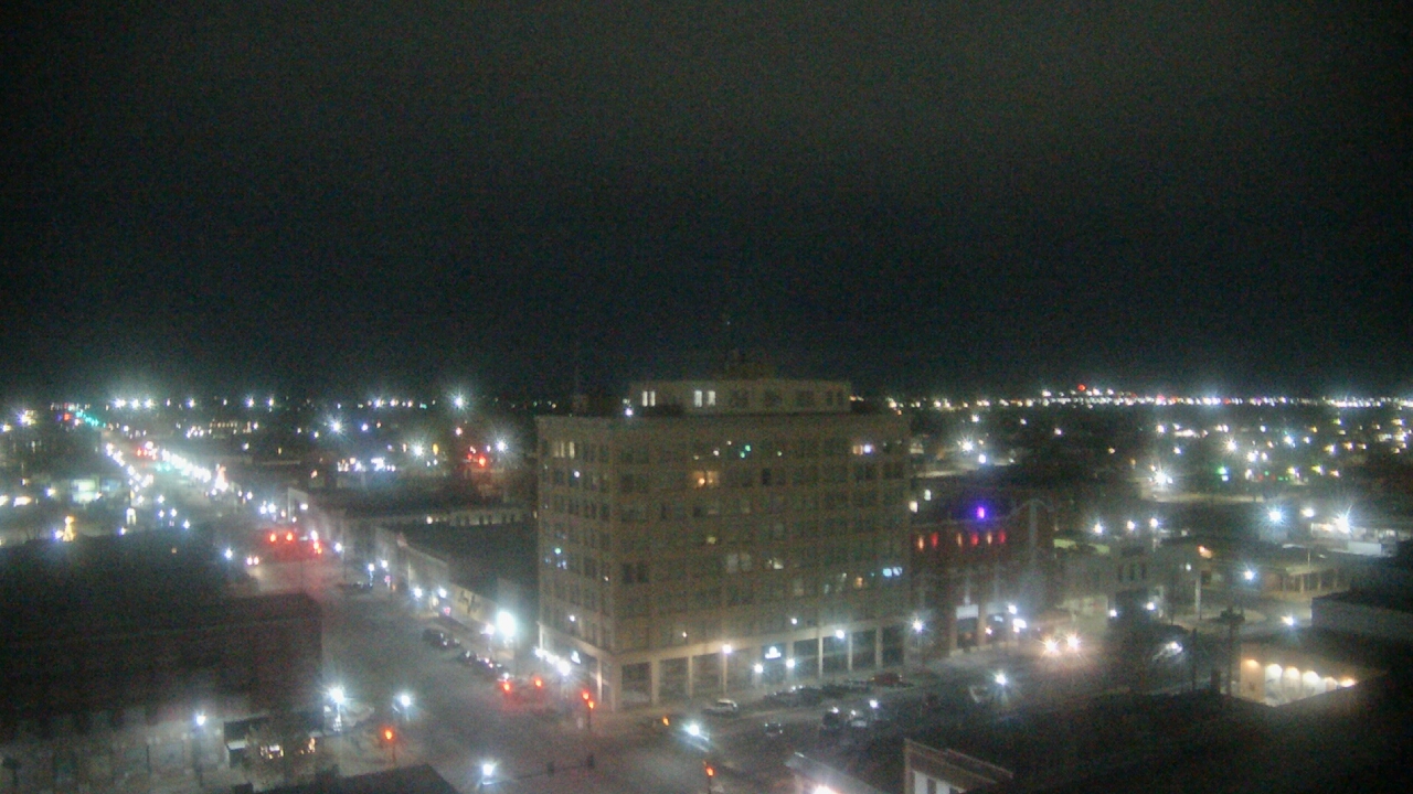 Thumbnail for current weather camera view from First National Bank-Hutchinson in Hutchinson, Kansas