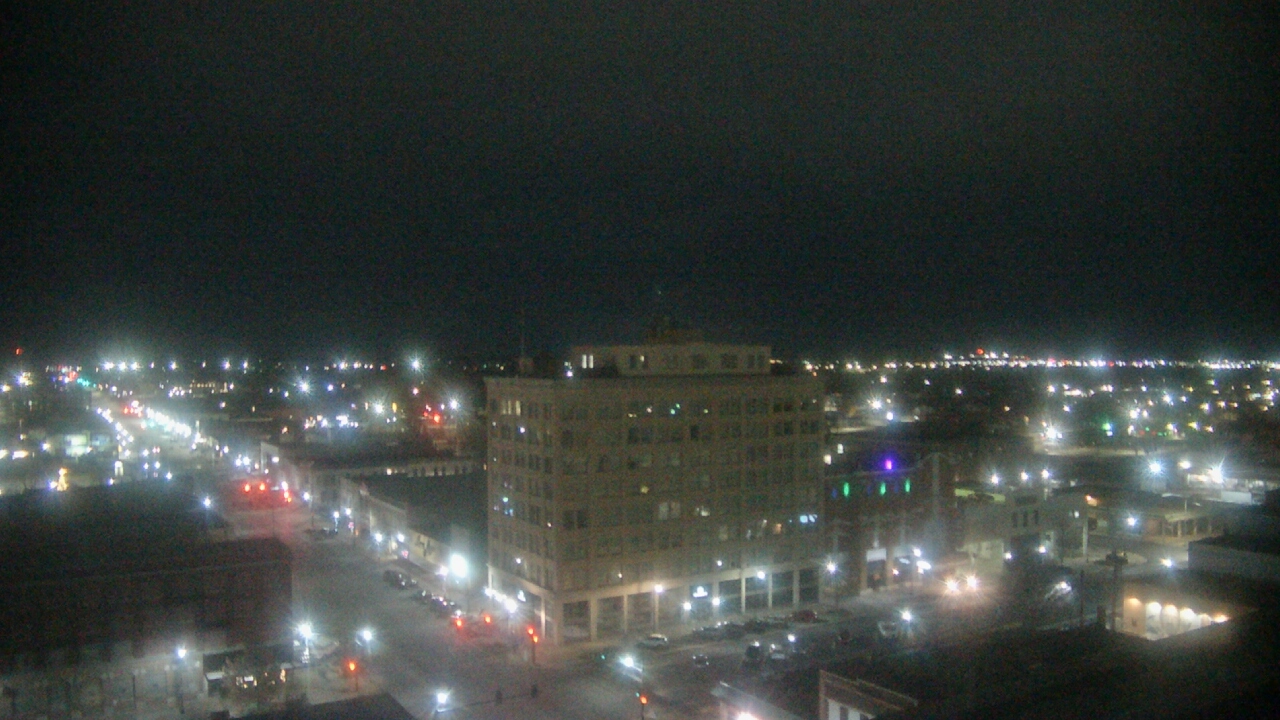 Thumbnail for current weather camera view from First National Bank-Hutchinson in Hutchinson, Kansas