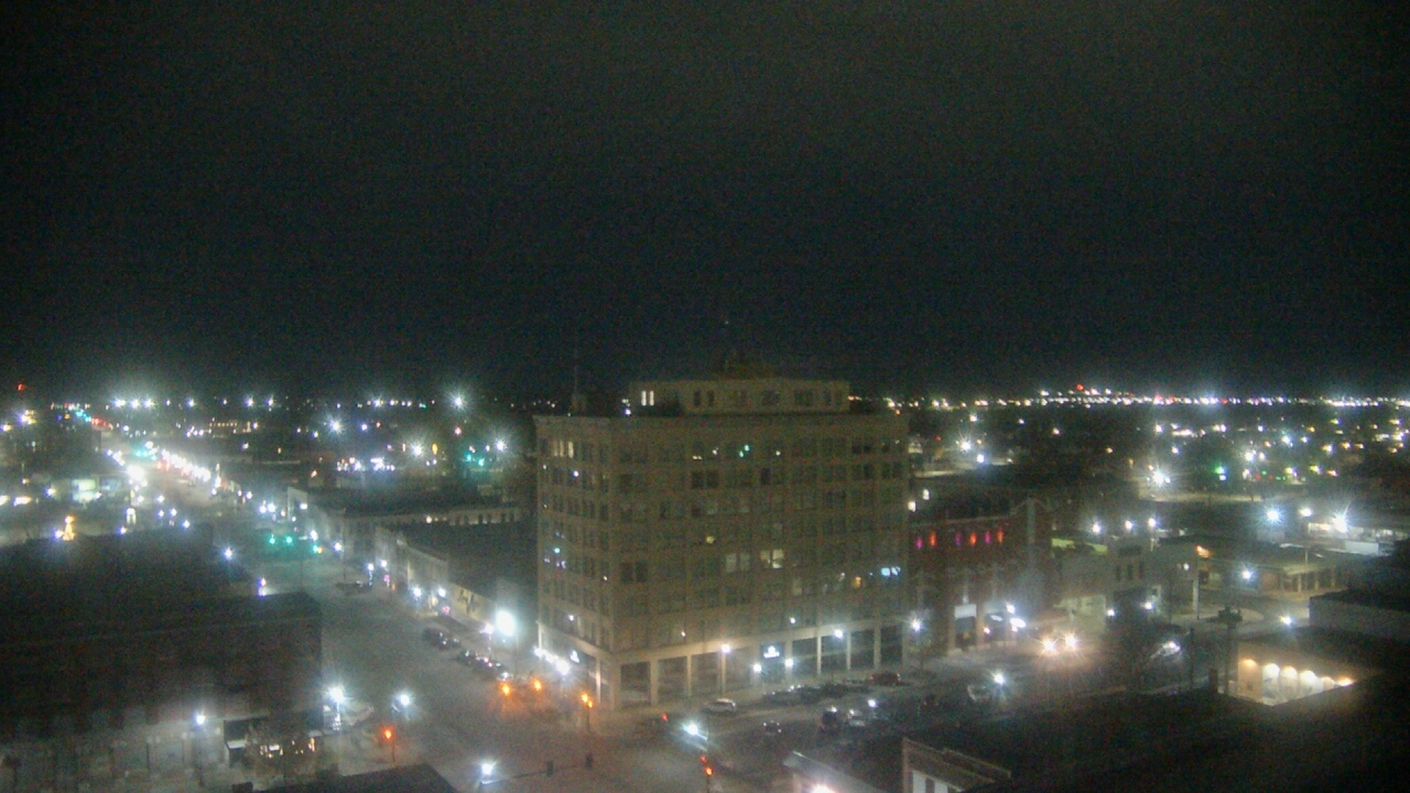 Thumbnail for current weather camera view from First National Bank-Hutchinson in Hutchinson, Kansas