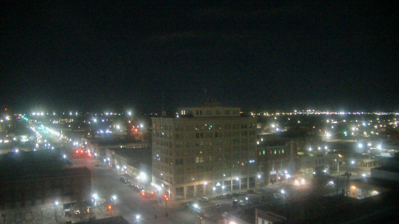 Thumbnail for current weather camera view from First National Bank-Hutchinson in Hutchinson, Kansas