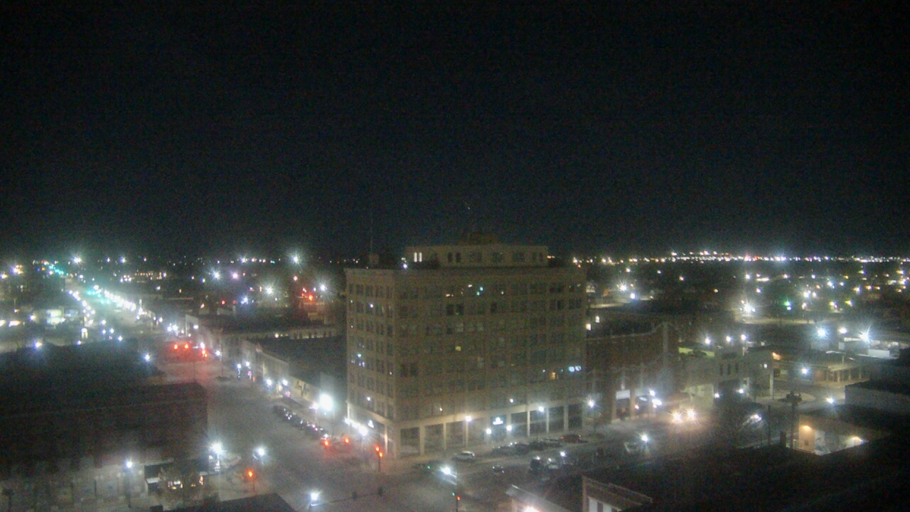 Thumbnail for current weather camera view from First National Bank-Hutchinson in Hutchinson, Kansas