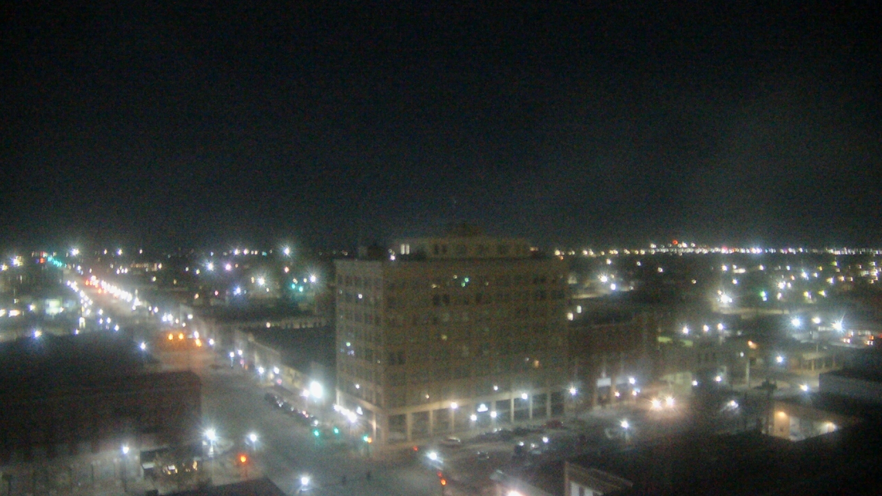 Thumbnail for current weather camera view from First National Bank-Hutchinson in Hutchinson, Kansas