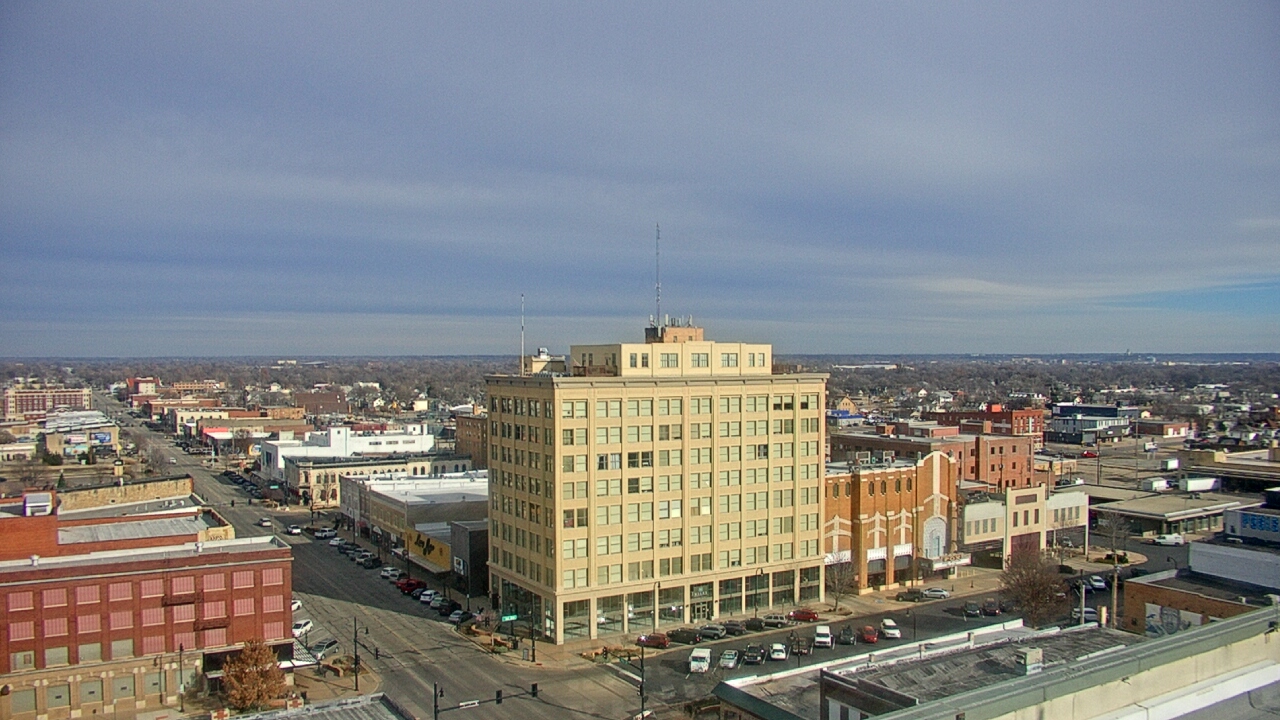 Thumbnail for current weather camera view from First National Bank-Hutchinson in Hutchinson, Kansas