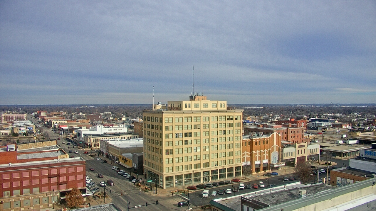 Thumbnail for current weather camera view from First National Bank-Hutchinson in Hutchinson, Kansas
