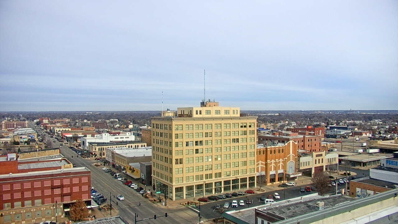 Thumbnail for current weather camera view from First National Bank-Hutchinson in Hutchinson, Kansas