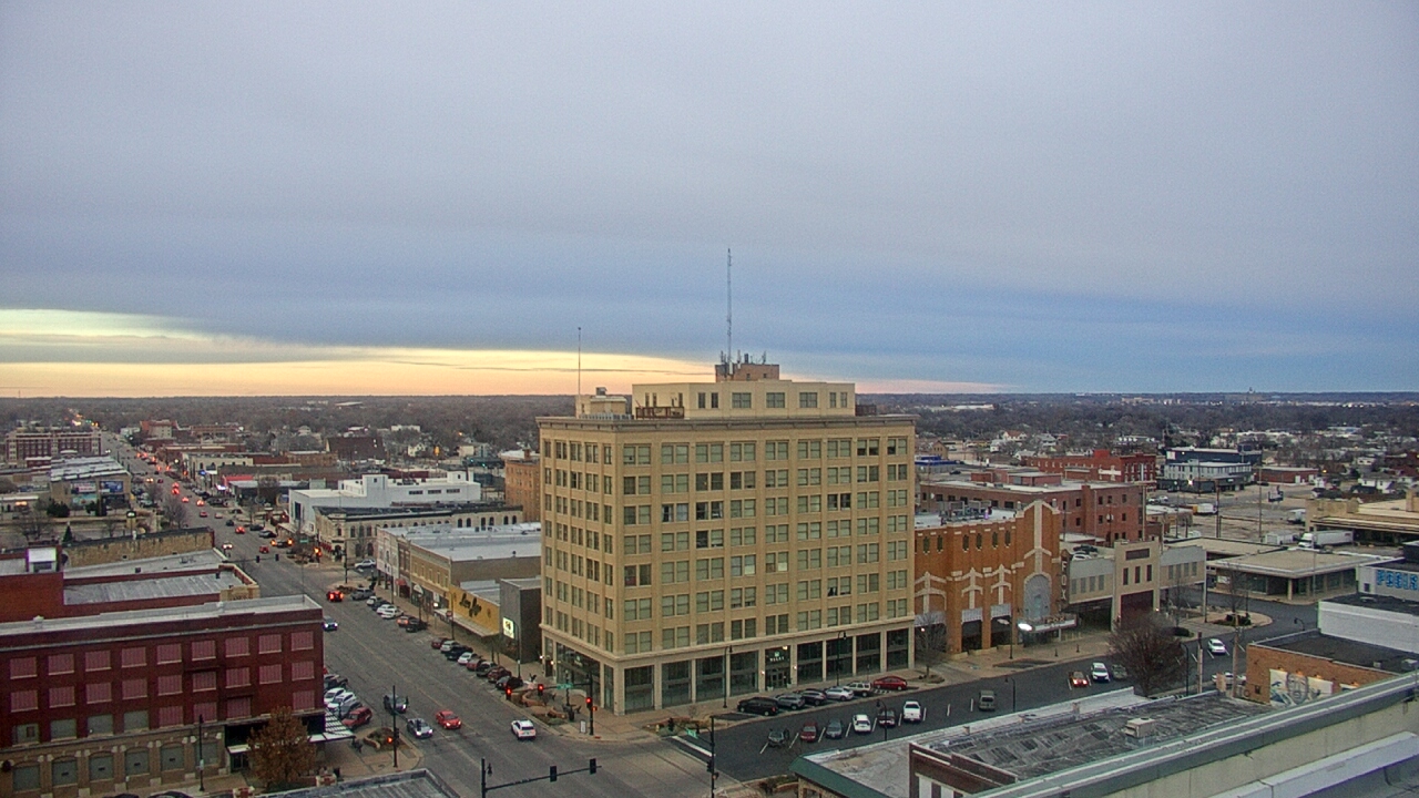 Thumbnail for current weather camera view from First National Bank-Hutchinson in Hutchinson, Kansas