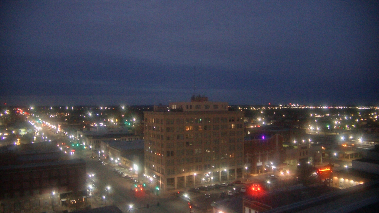 Thumbnail for current weather camera view from First National Bank-Hutchinson in Hutchinson, Kansas