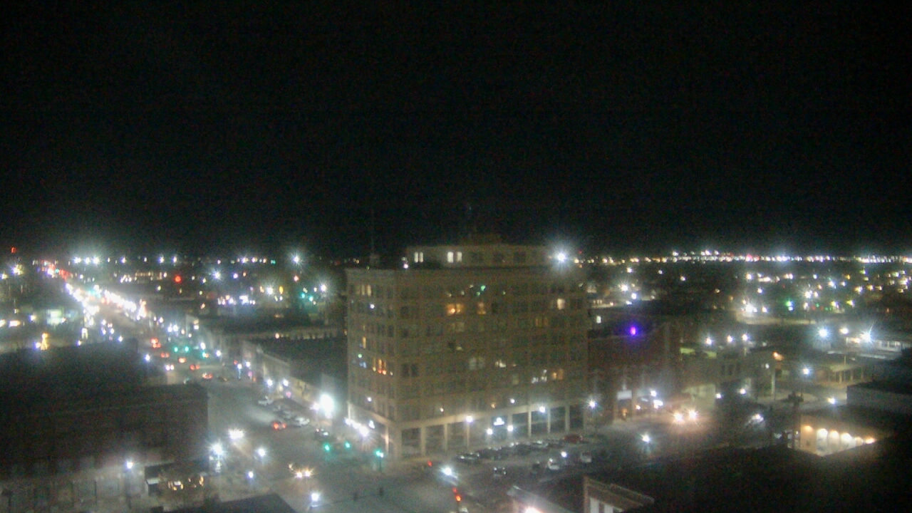 Thumbnail for current weather camera view from First National Bank-Hutchinson in Hutchinson, Kansas