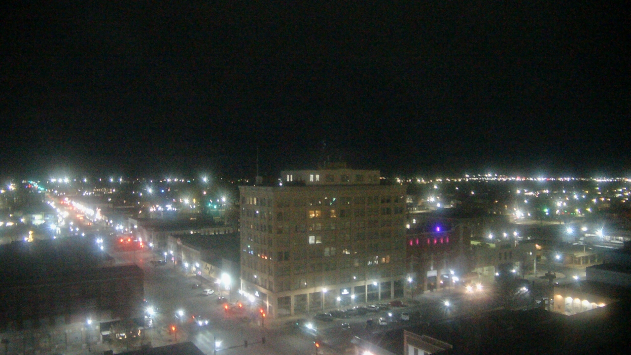 Thumbnail for current weather camera view from First National Bank-Hutchinson in Hutchinson, Kansas