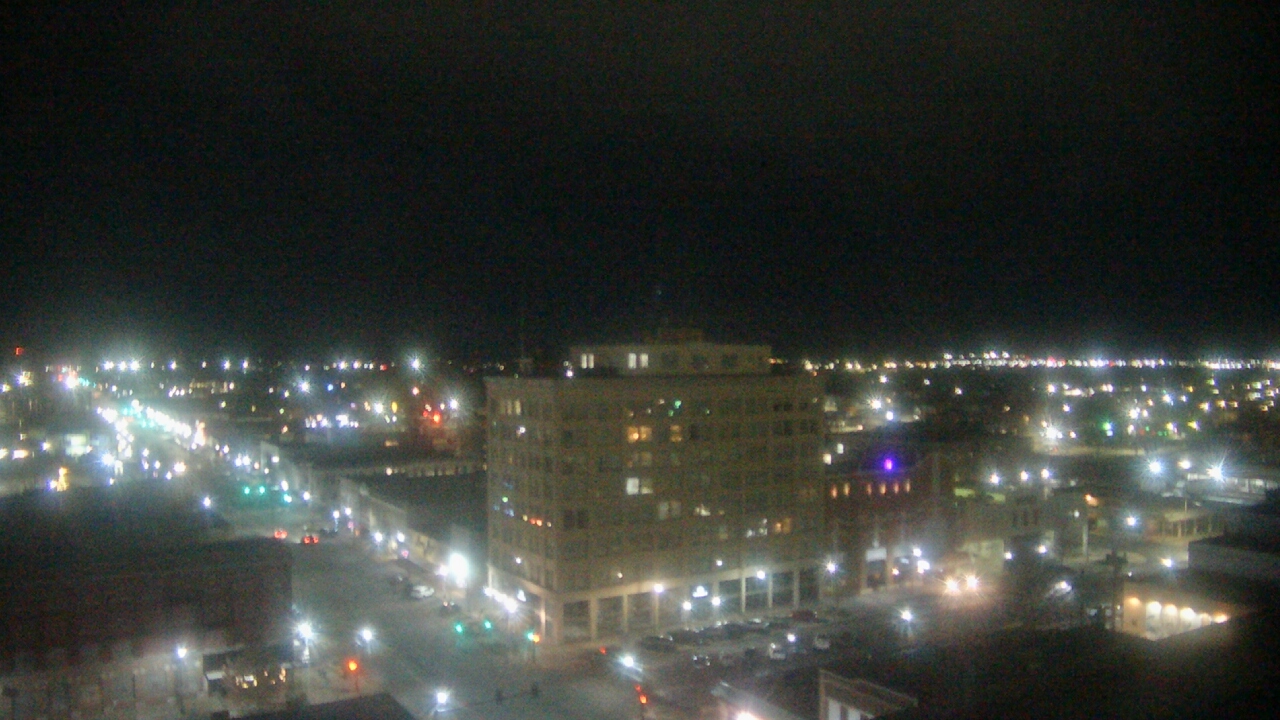 Thumbnail for current weather camera view from First National Bank-Hutchinson in Hutchinson, Kansas