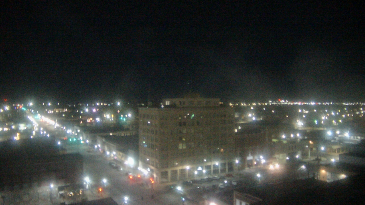 Thumbnail for current weather camera view from First National Bank-Hutchinson in Hutchinson, Kansas
