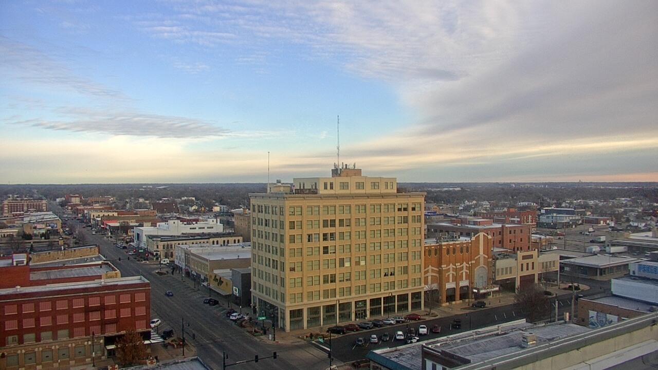 Thumbnail for current weather camera view from First National Bank-Hutchinson in Hutchinson, Kansas