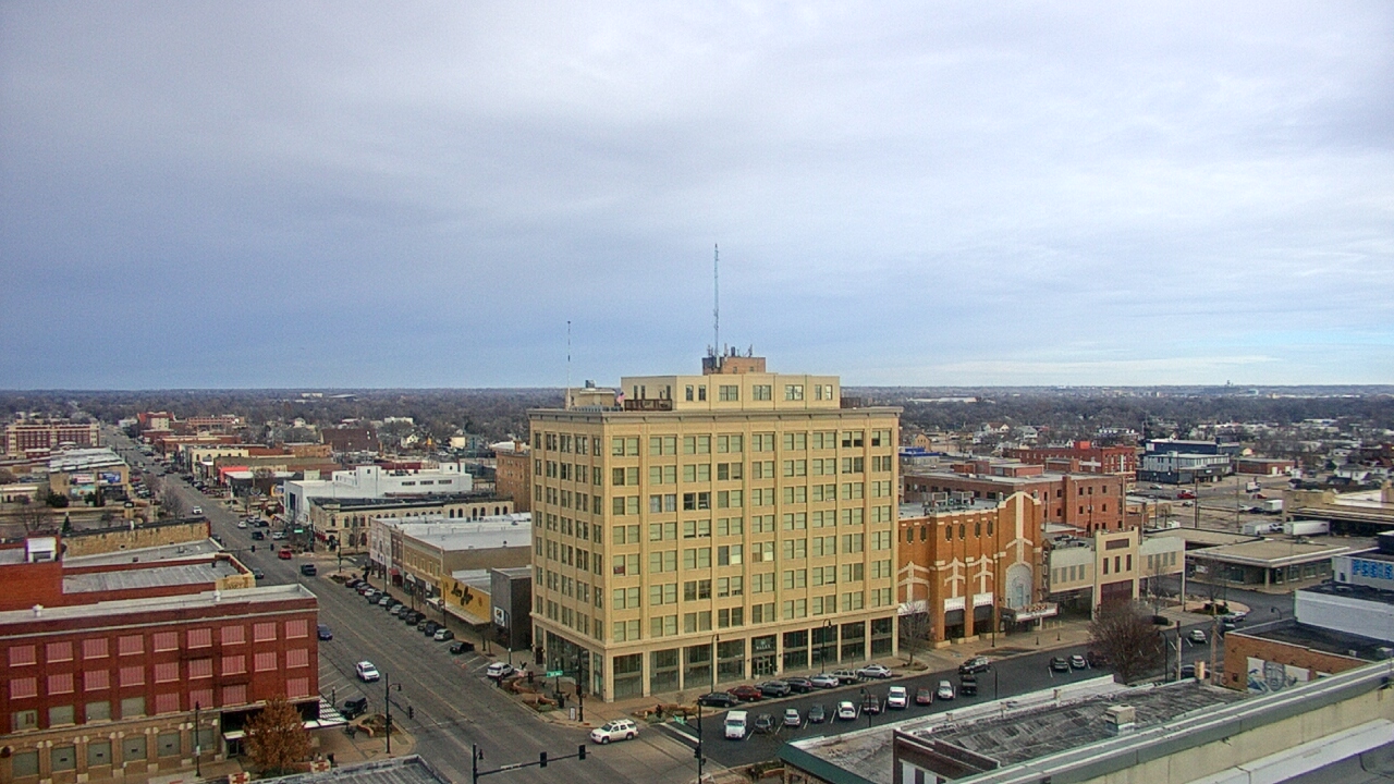 Thumbnail for current weather camera view from First National Bank-Hutchinson in Hutchinson, Kansas