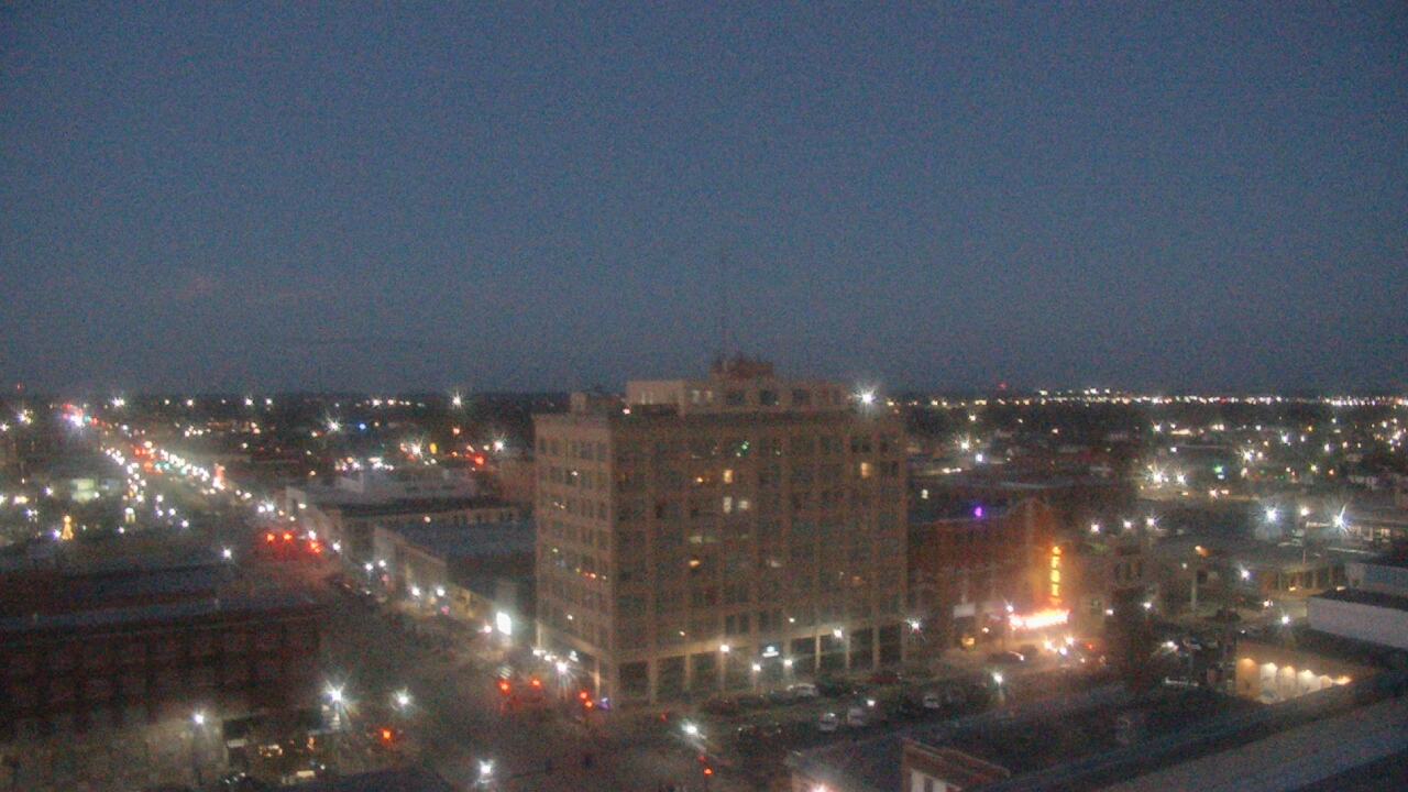 Thumbnail for current weather camera view from First National Bank-Hutchinson in Hutchinson, Kansas