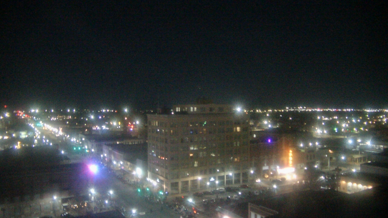 Thumbnail for current weather camera view from First National Bank-Hutchinson in Hutchinson, Kansas