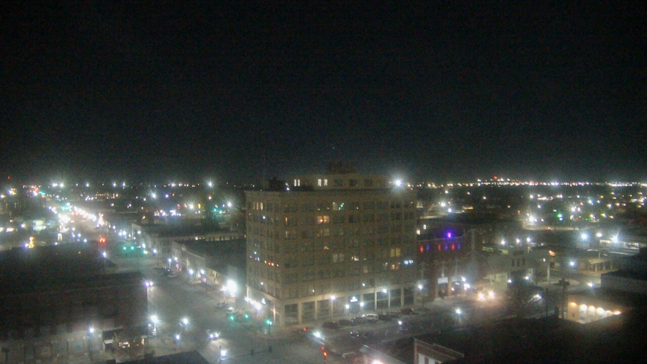 Thumbnail for current weather camera view from First National Bank-Hutchinson in Hutchinson, Kansas