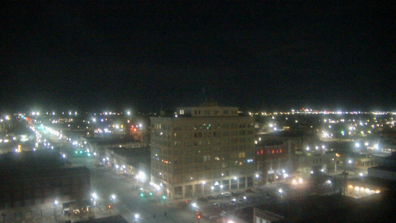 Thumbnail for current weather camera view from First National Bank-Hutchinson in Hutchinson, Kansas