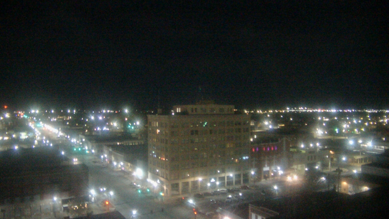 Thumbnail for current weather camera view from First National Bank-Hutchinson in Hutchinson, Kansas