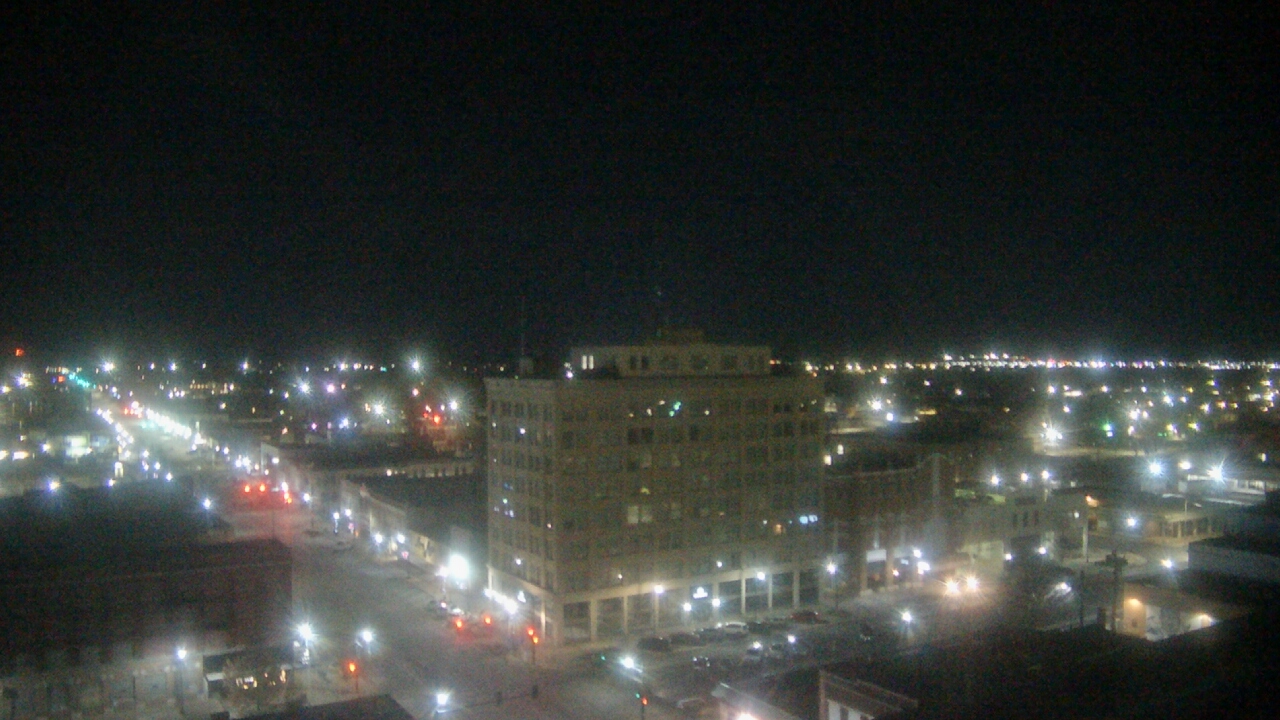 Thumbnail for current weather camera view from First National Bank-Hutchinson in Hutchinson, Kansas