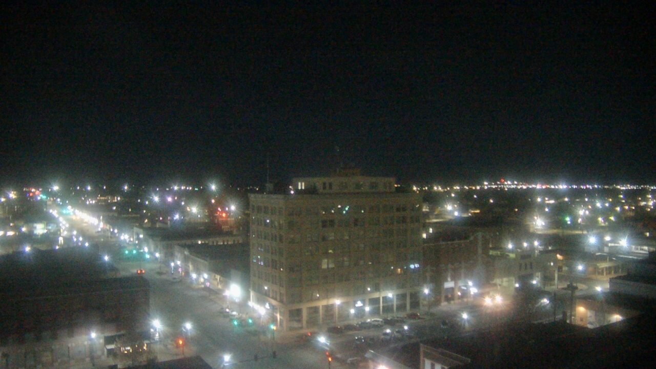 Thumbnail for current weather camera view from First National Bank-Hutchinson in Hutchinson, Kansas