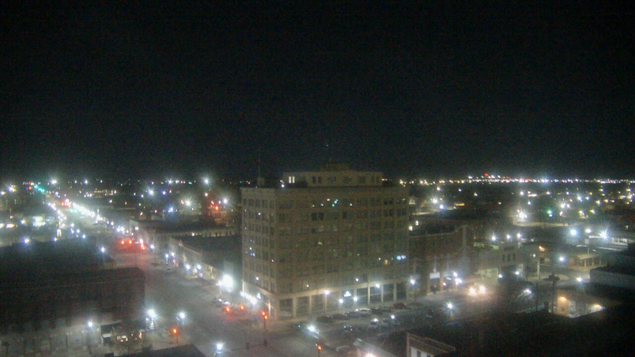 Thumbnail for current weather camera view from First National Bank-Hutchinson in Hutchinson, Kansas