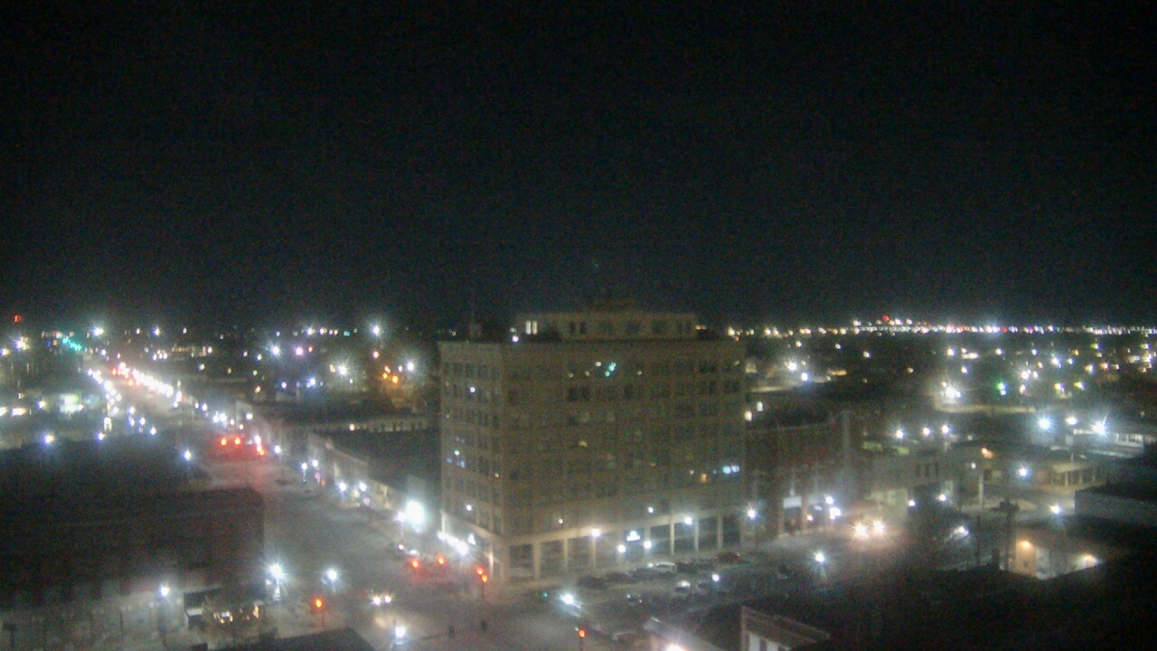Thumbnail for current weather camera view from First National Bank-Hutchinson in Hutchinson, Kansas