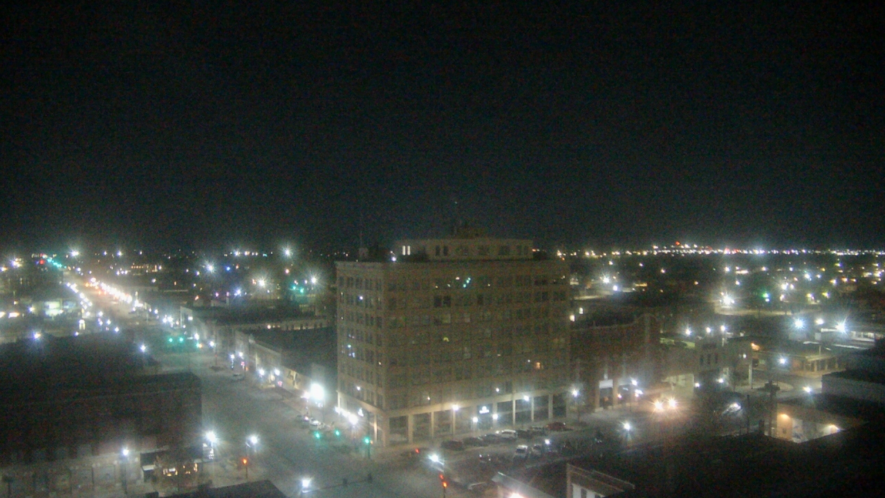 Thumbnail for current weather camera view from First National Bank-Hutchinson in Hutchinson, Kansas