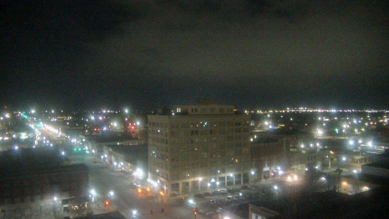 Thumbnail for current weather camera view from First National Bank-Hutchinson in Hutchinson, Kansas