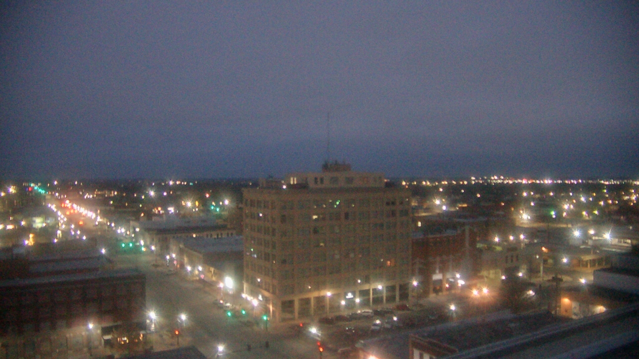 Thumbnail for current weather camera view from First National Bank-Hutchinson in Hutchinson, Kansas