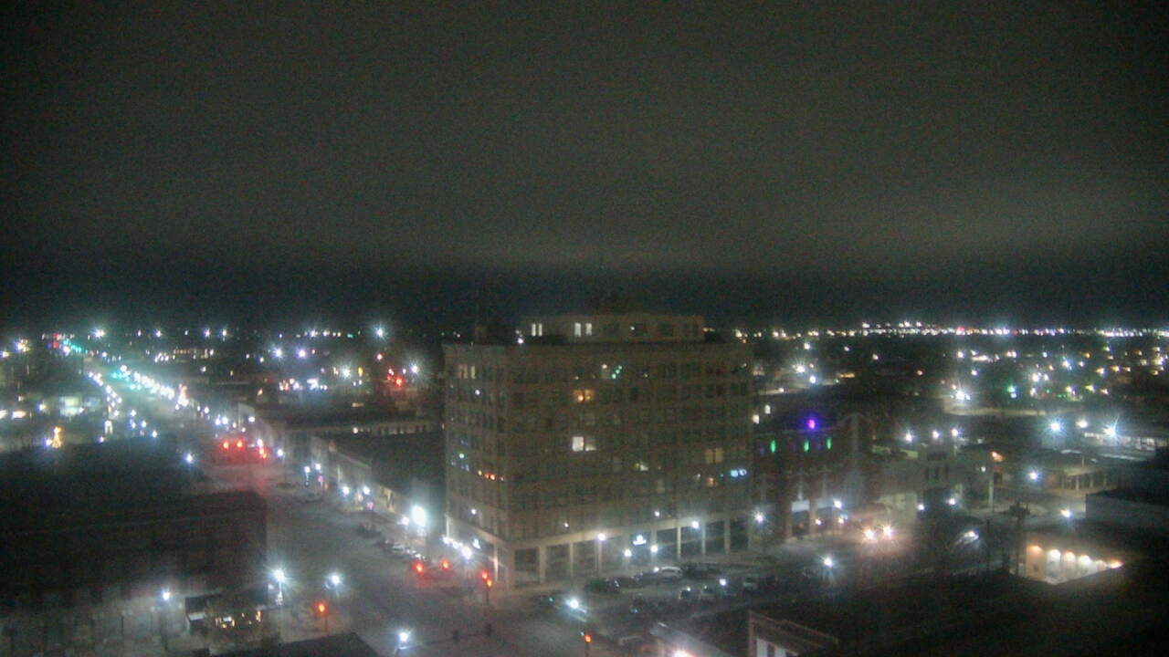 Thumbnail for current weather camera view from First National Bank-Hutchinson in Hutchinson, Kansas
