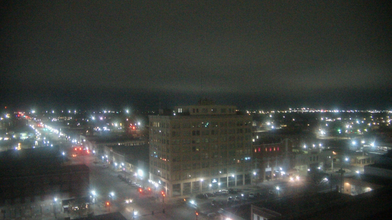 Thumbnail for current weather camera view from First National Bank-Hutchinson in Hutchinson, Kansas