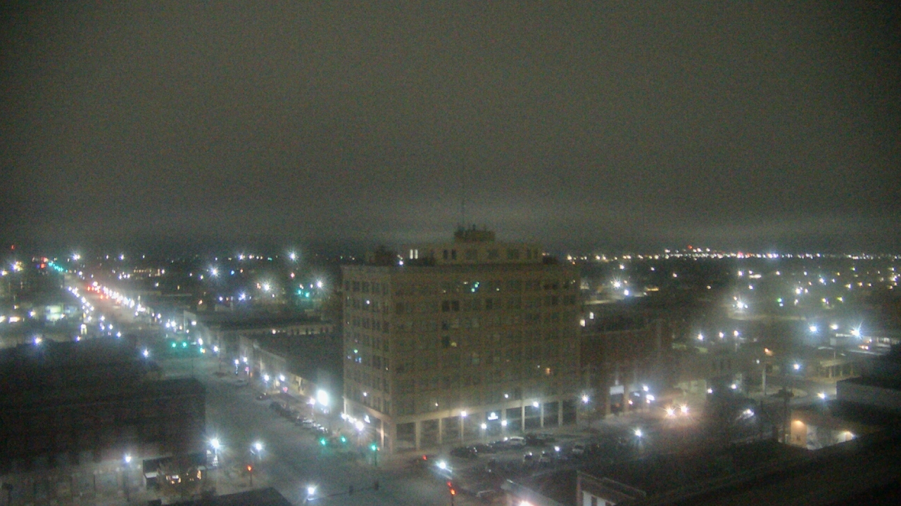 Thumbnail for current weather camera view from First National Bank-Hutchinson in Hutchinson, Kansas