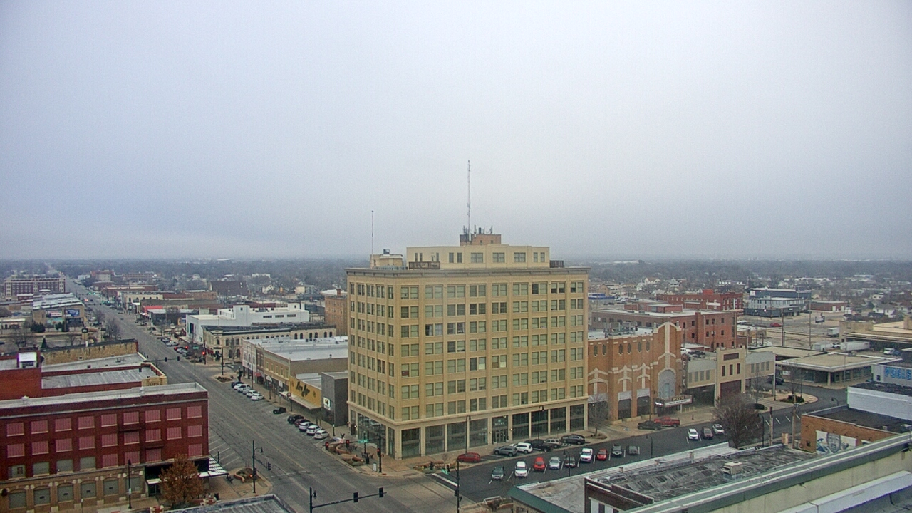 Thumbnail for current weather camera view from First National Bank-Hutchinson in Hutchinson, Kansas