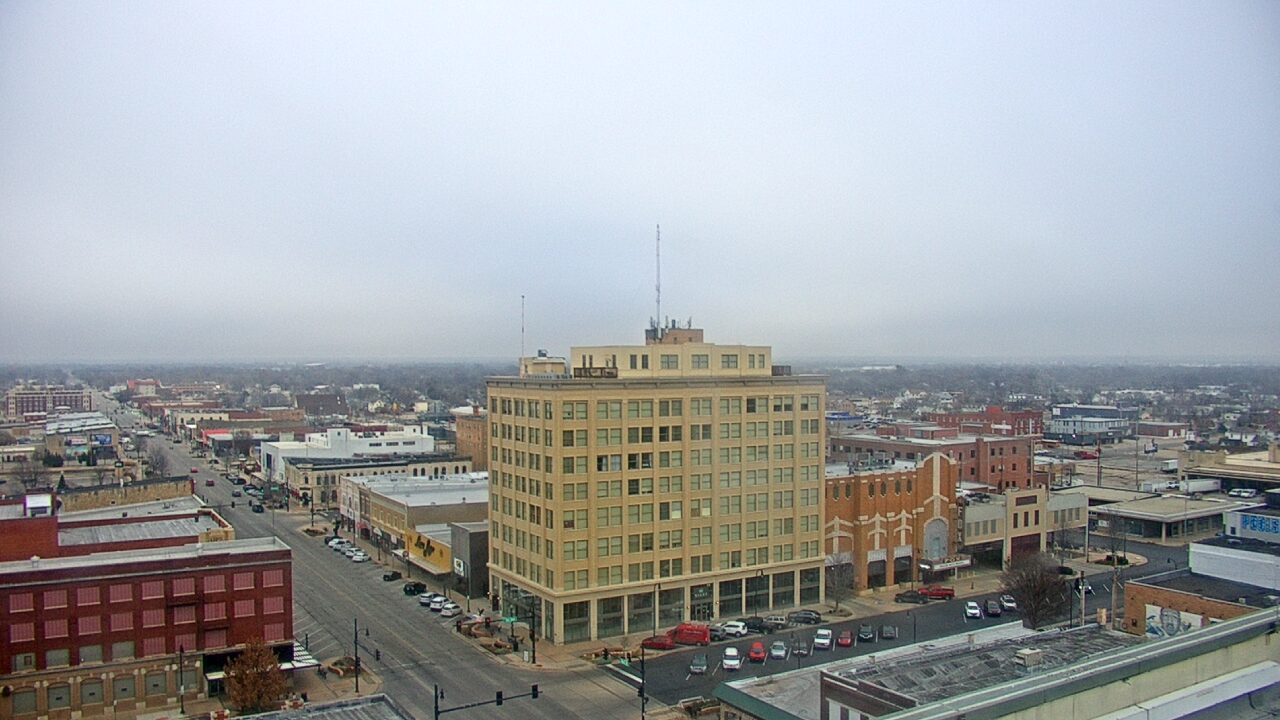 Thumbnail for current weather camera view from First National Bank-Hutchinson in Hutchinson, Kansas