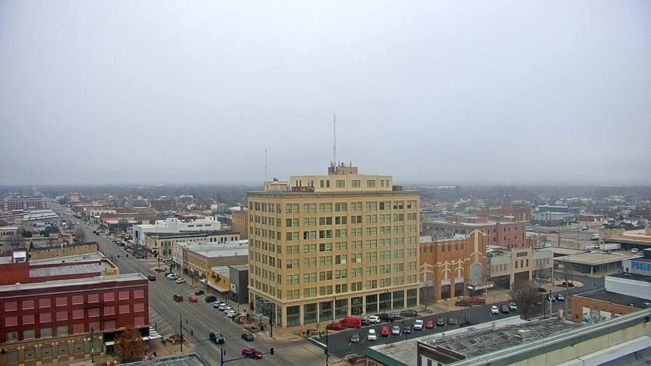 Thumbnail for current weather camera view from First National Bank-Hutchinson in Hutchinson, Kansas