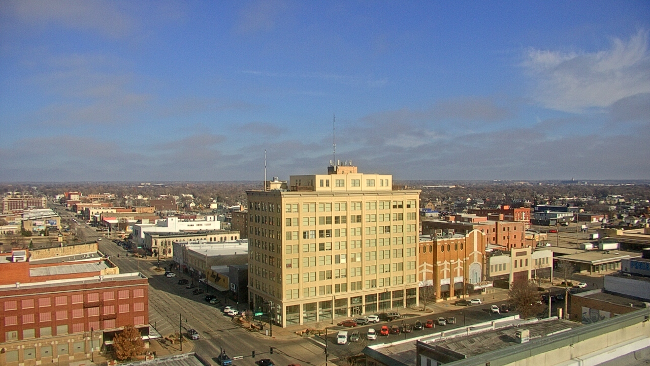 Thumbnail for current weather camera view from First National Bank-Hutchinson in Hutchinson, Kansas