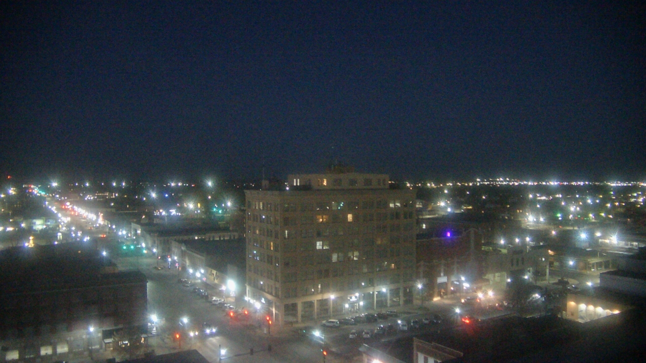 Thumbnail for current weather camera view from First National Bank-Hutchinson in Hutchinson, Kansas