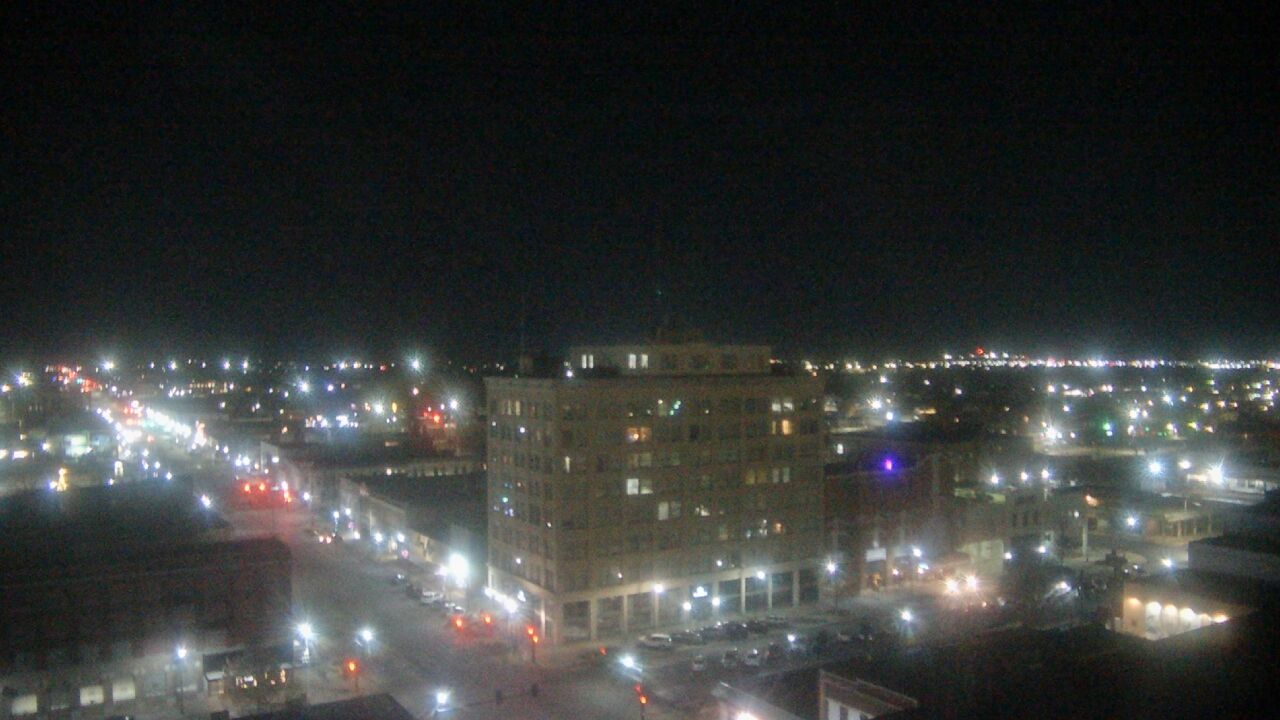 Thumbnail for current weather camera view from First National Bank-Hutchinson in Hutchinson, Kansas