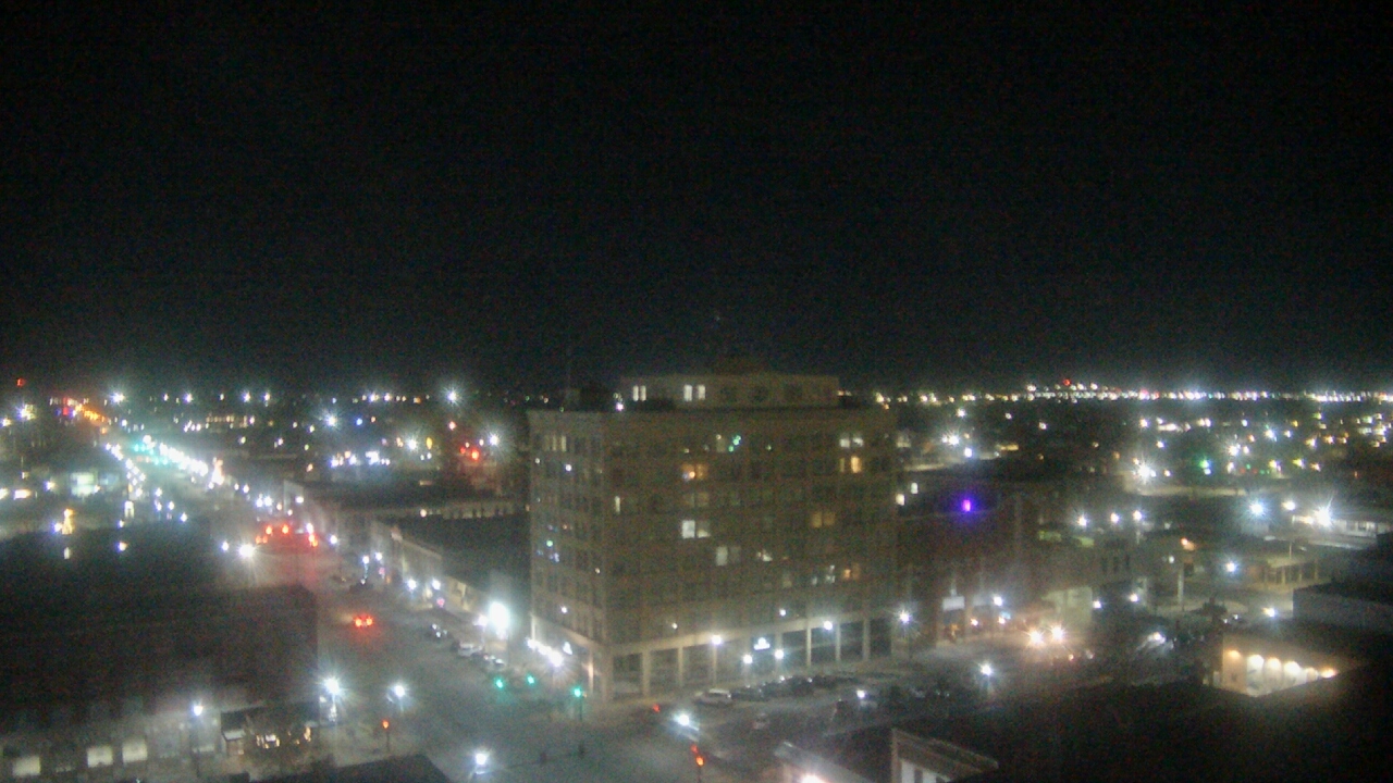 Thumbnail for current weather camera view from First National Bank-Hutchinson in Hutchinson, Kansas