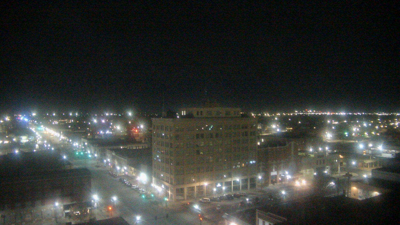 Thumbnail for current weather camera view from First National Bank-Hutchinson in Hutchinson, Kansas