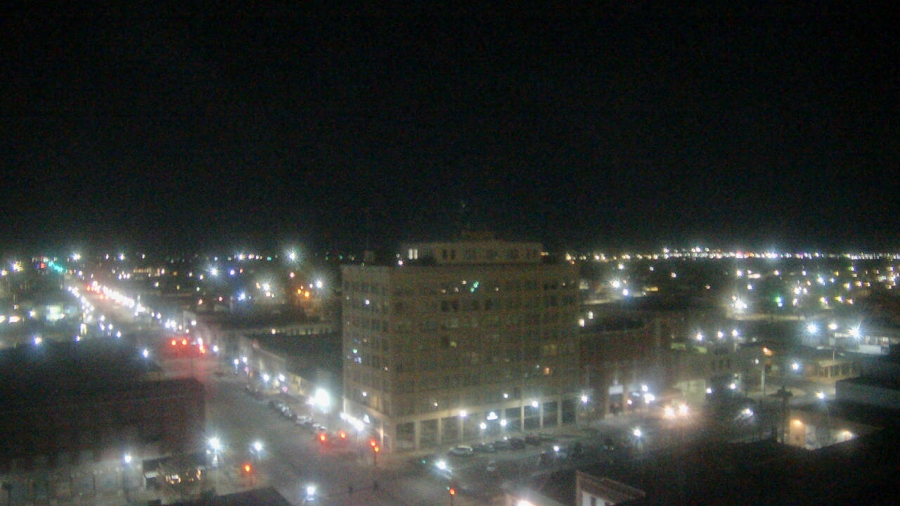 Thumbnail for current weather camera view from First National Bank-Hutchinson in Hutchinson, Kansas