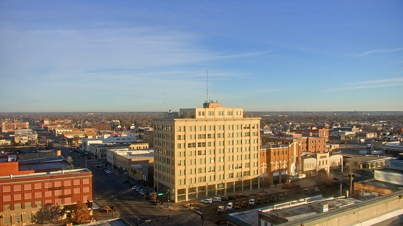 Thumbnail for current weather camera view from First National Bank-Hutchinson in Hutchinson, Kansas