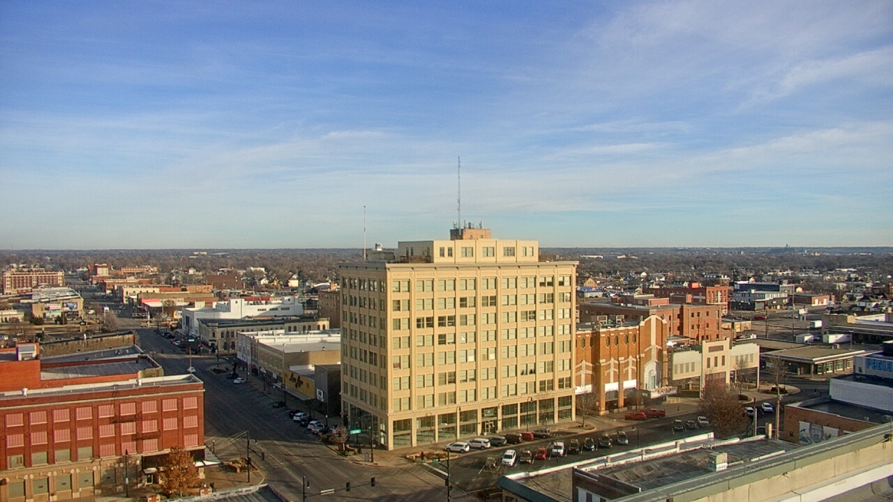 Thumbnail for current weather camera view from First National Bank-Hutchinson in Hutchinson, Kansas