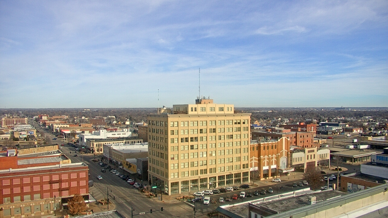 Thumbnail for current weather camera view from First National Bank-Hutchinson in Hutchinson, Kansas