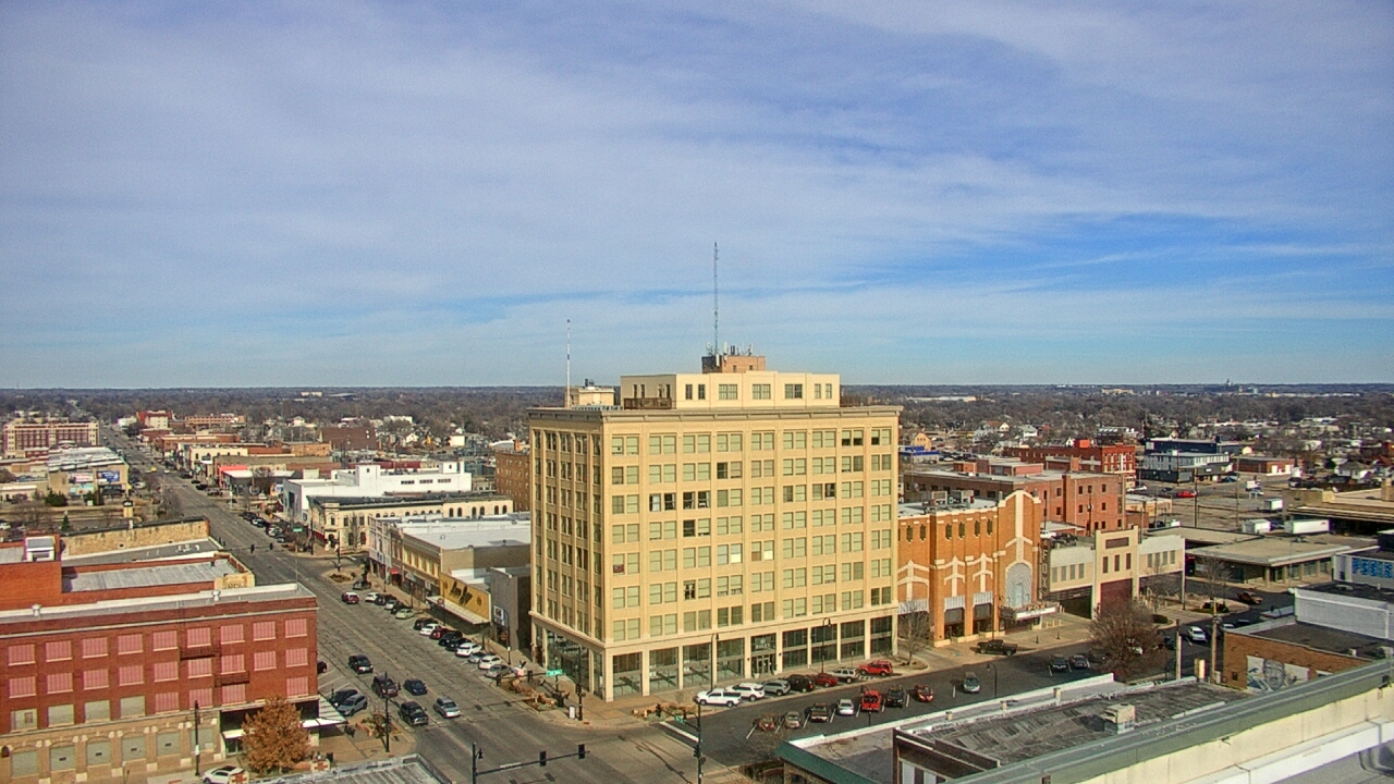Thumbnail for current weather camera view from First National Bank-Hutchinson in Hutchinson, Kansas